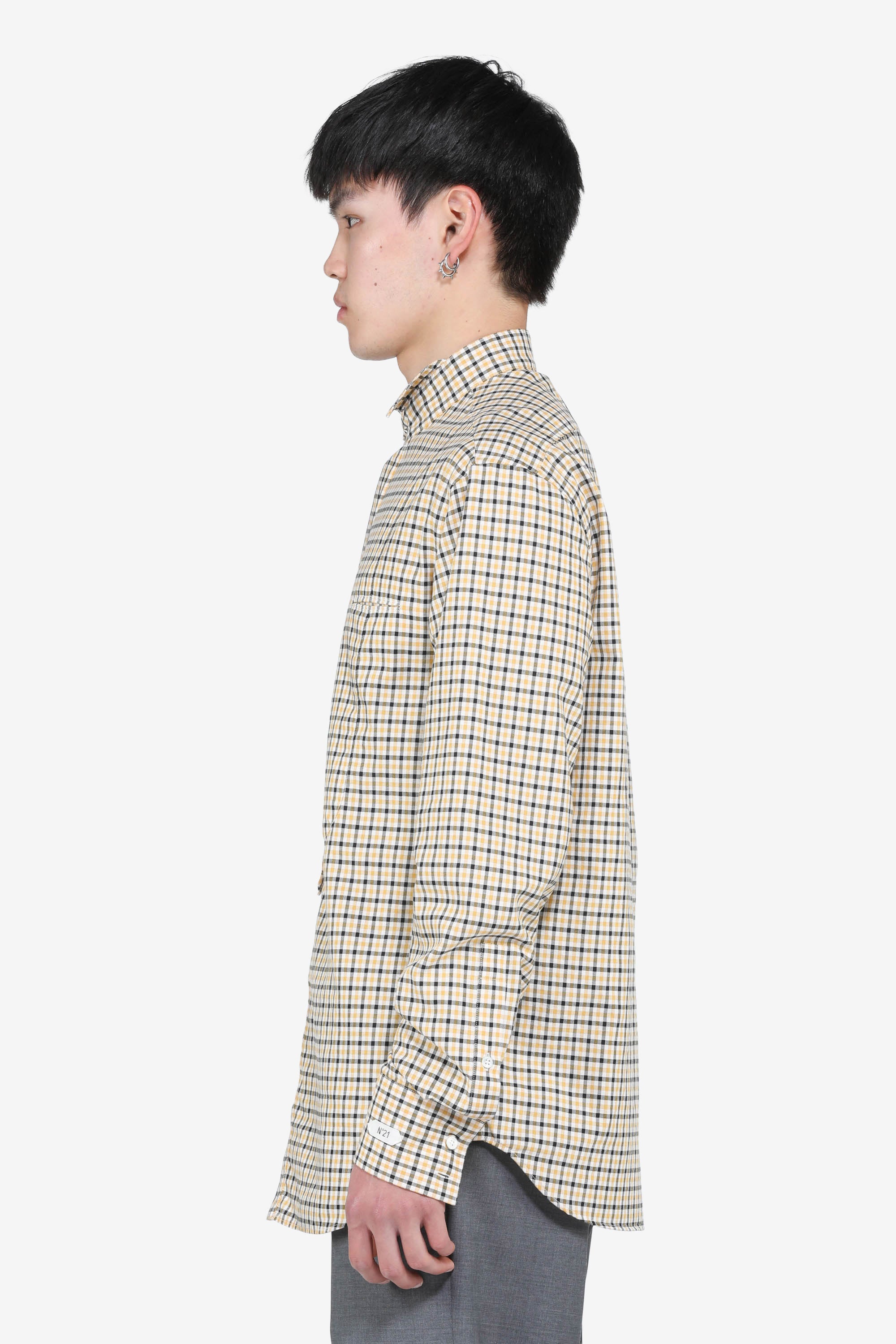 Long-sleeved checked shirt