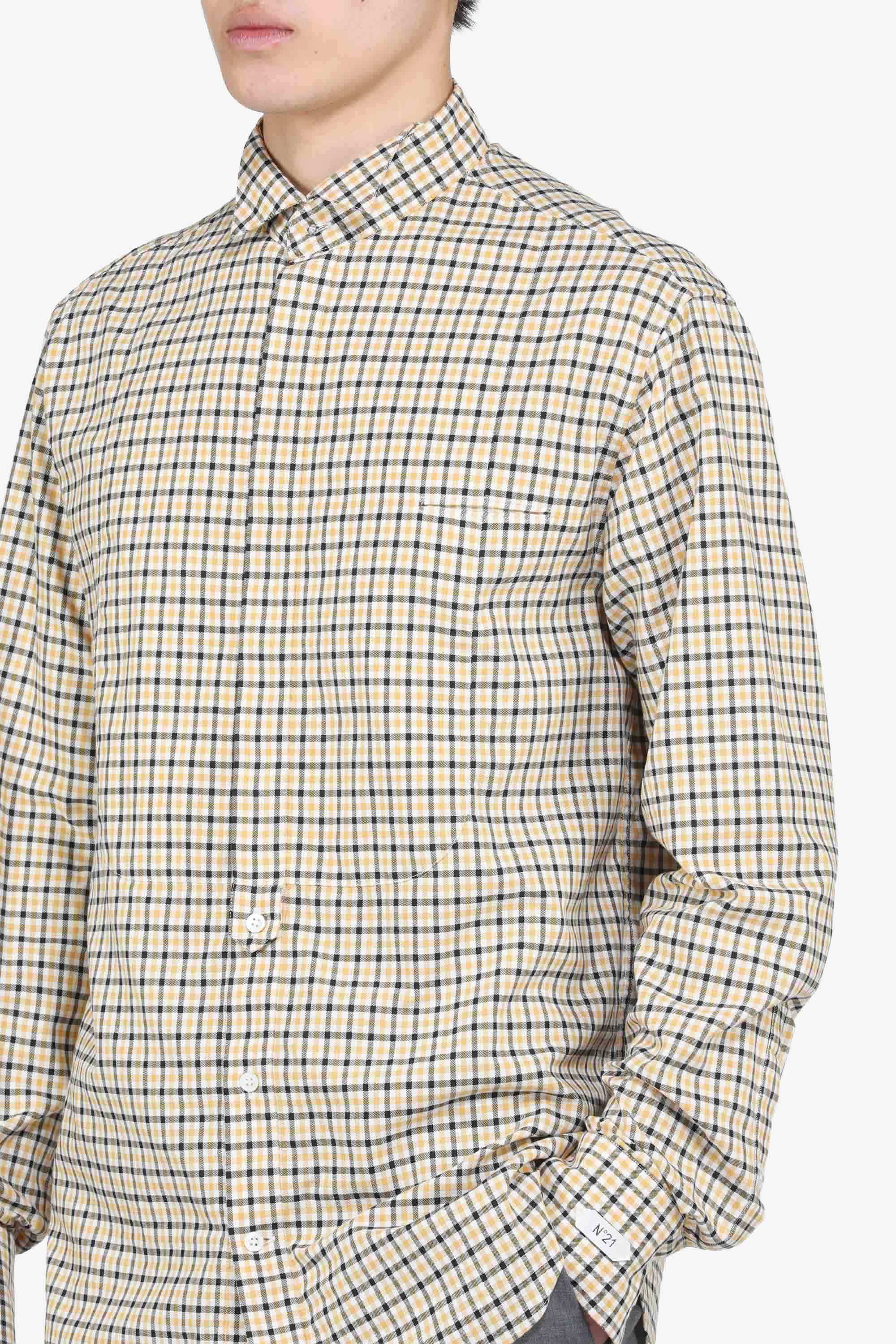 Long-sleeved checked shirt