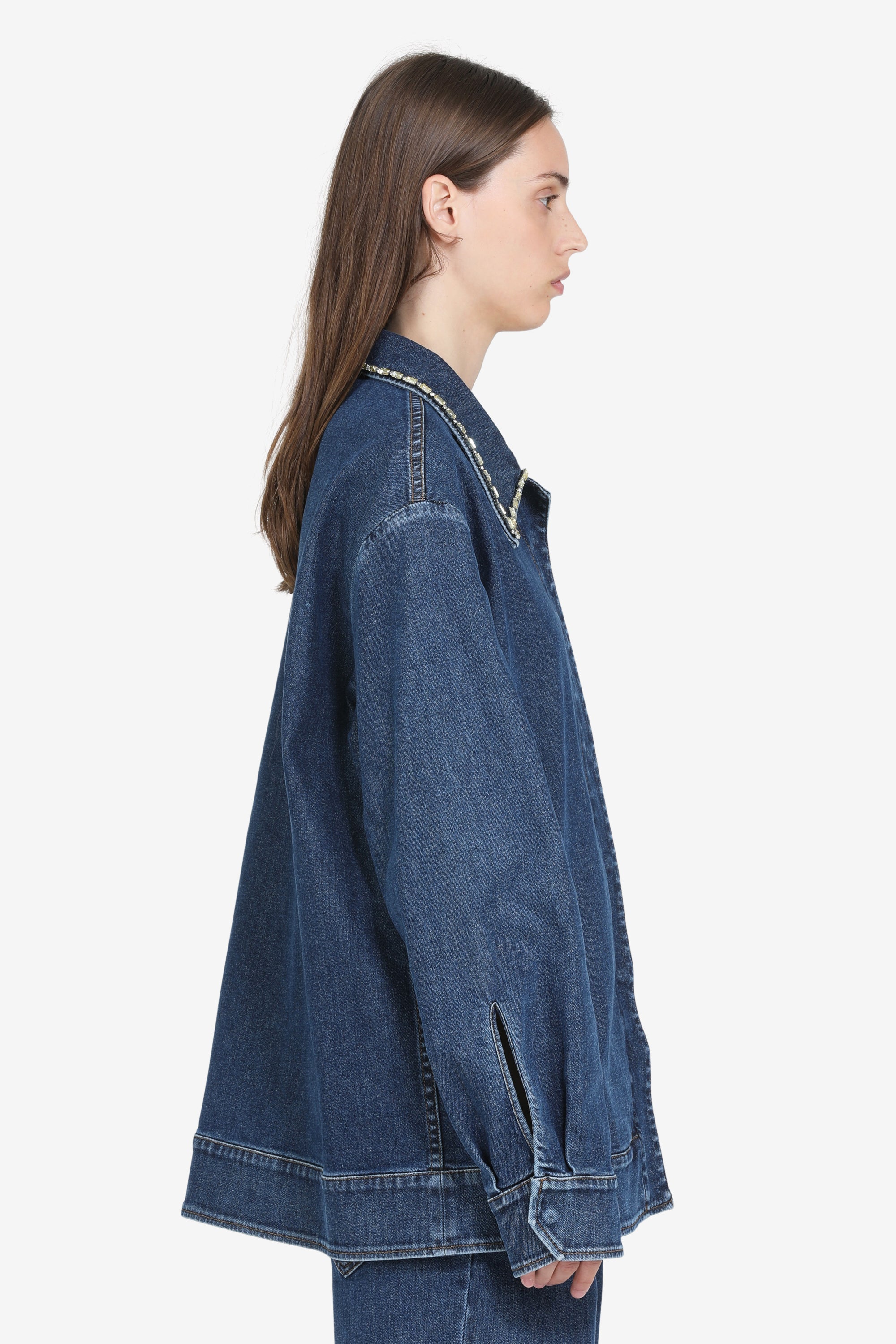 Denim jacket with crystals on the collar