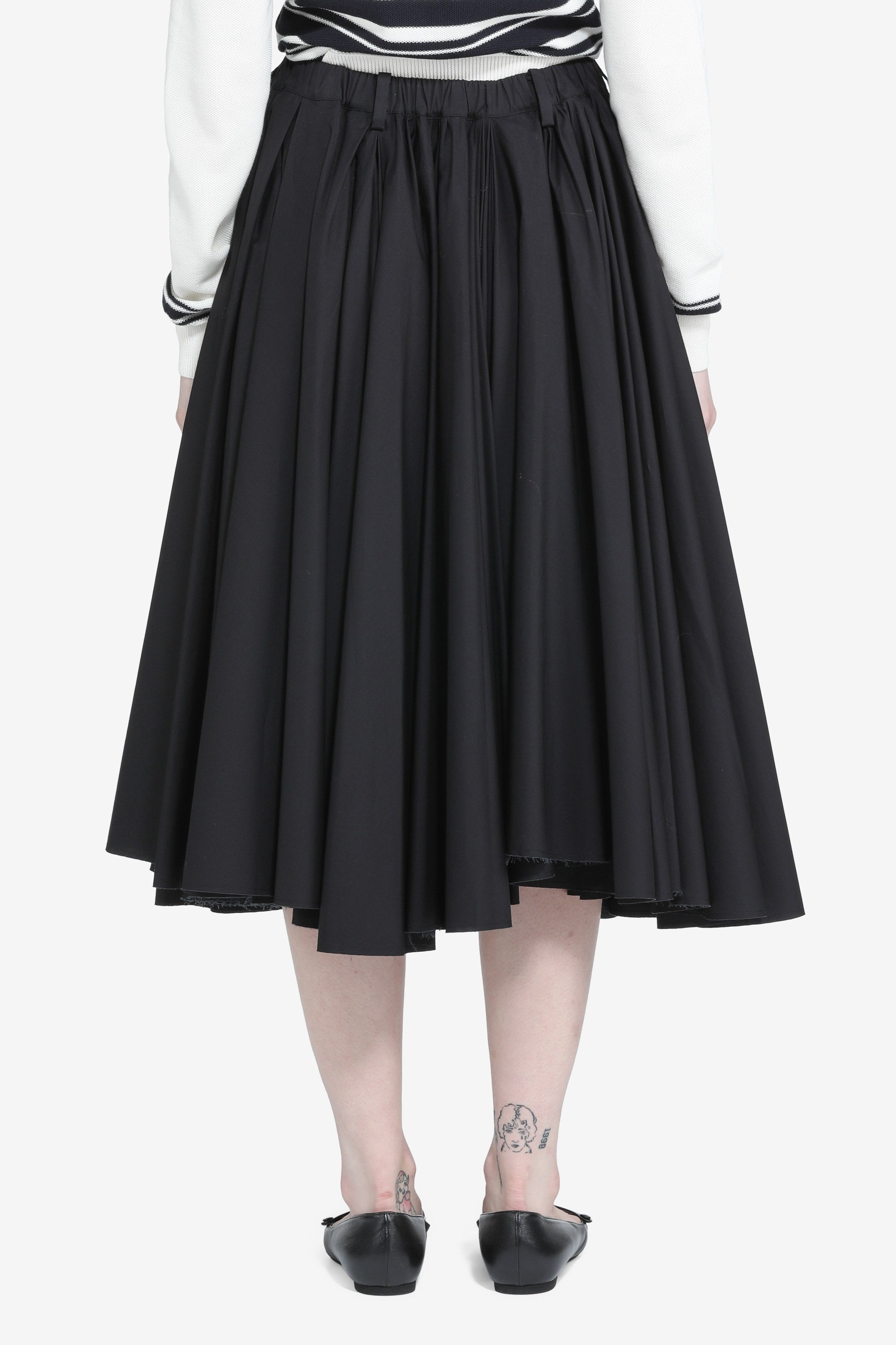 Pleated circle skirt