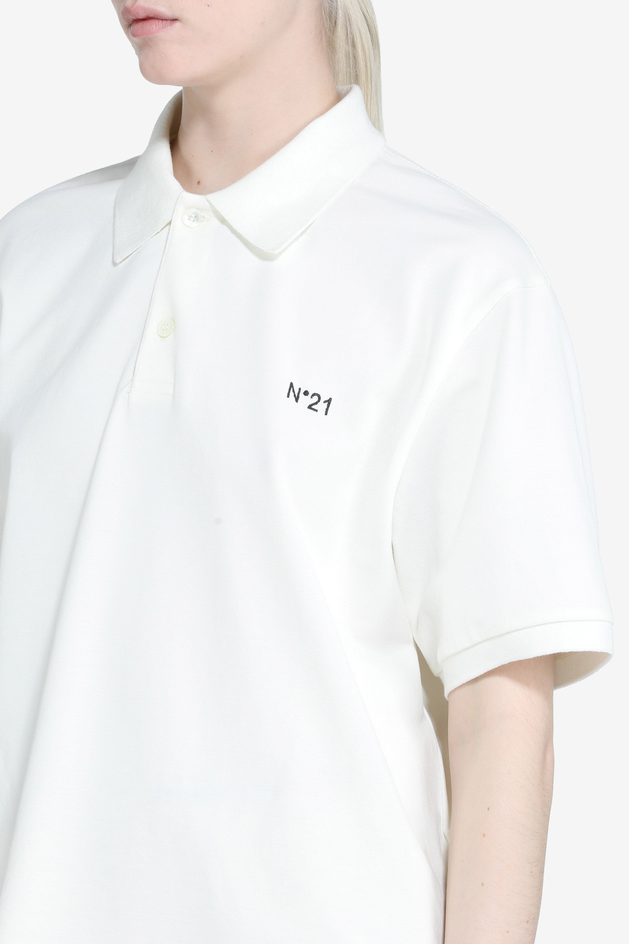 Short-sleeved polo shirt with logo