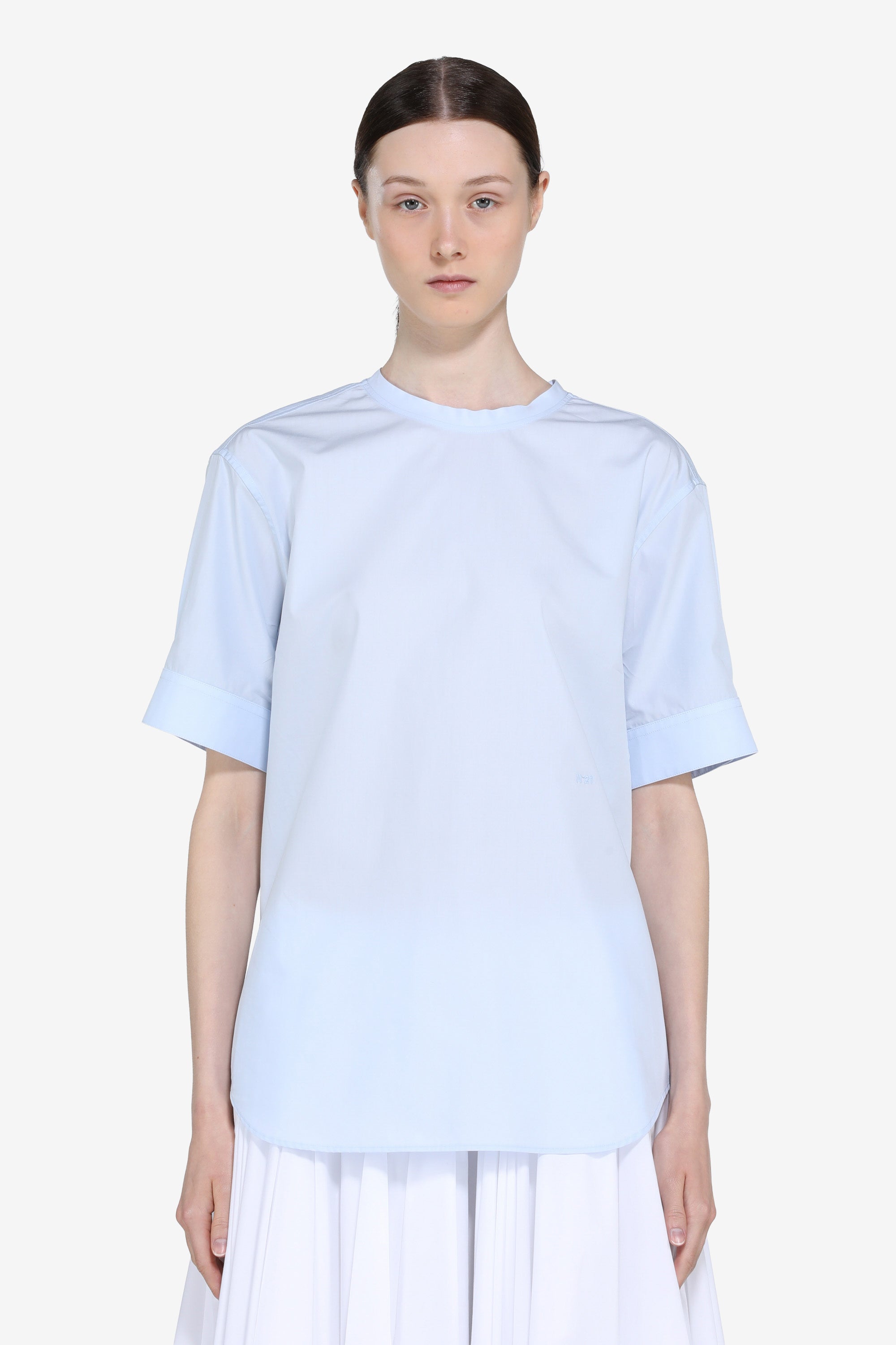 Short-sleeved blouse