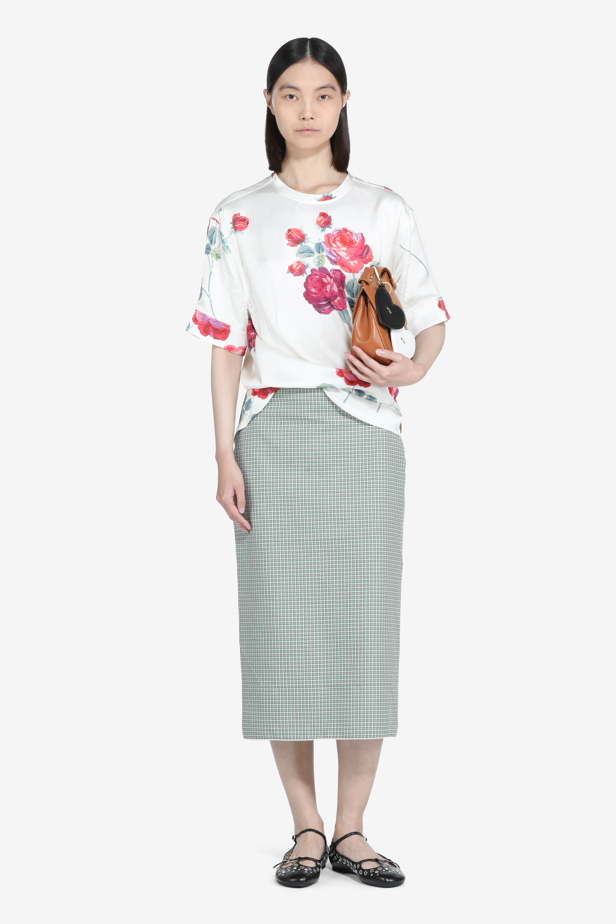 Short-sleeved blouse with floral print
