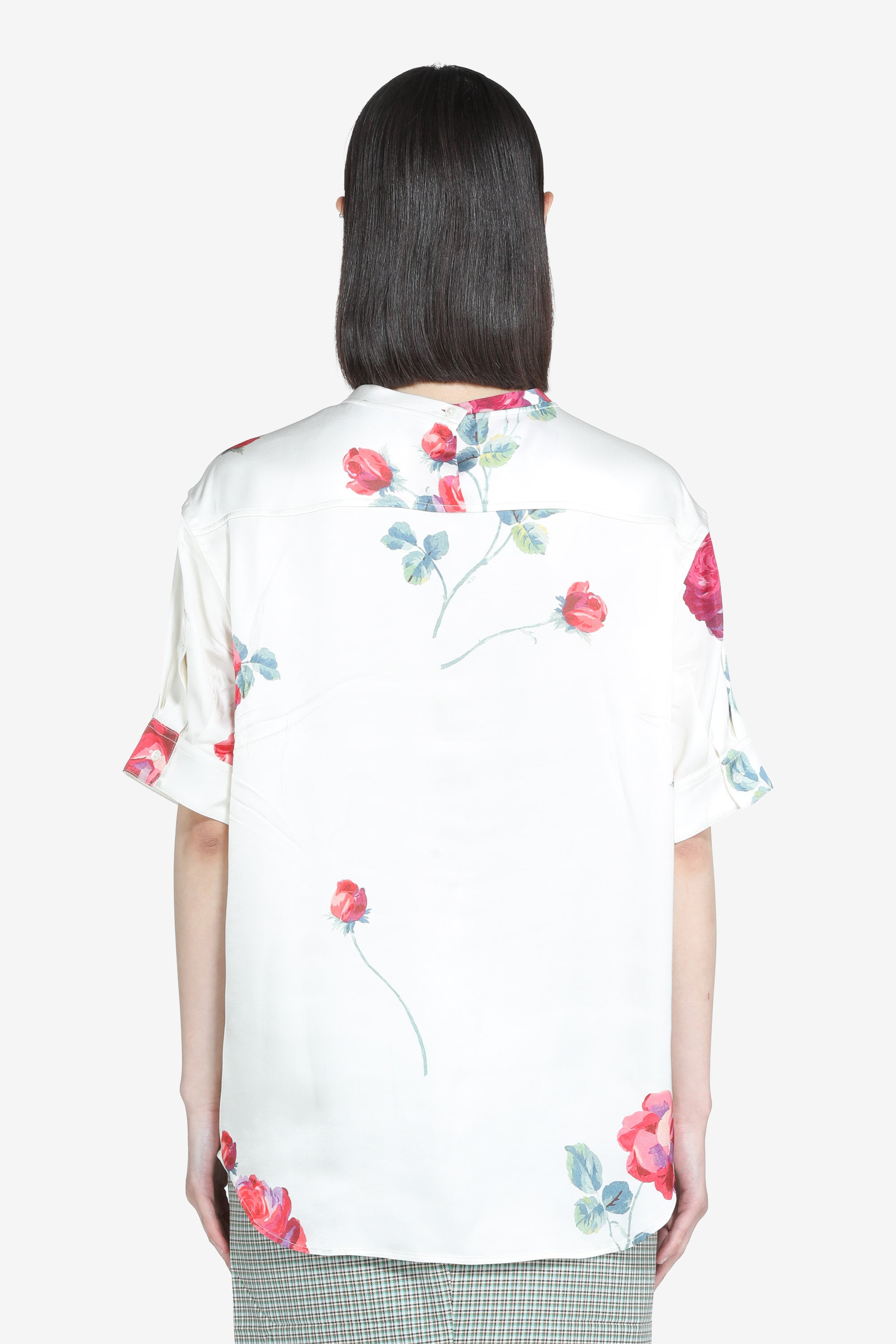 Short-sleeved blouse with floral print