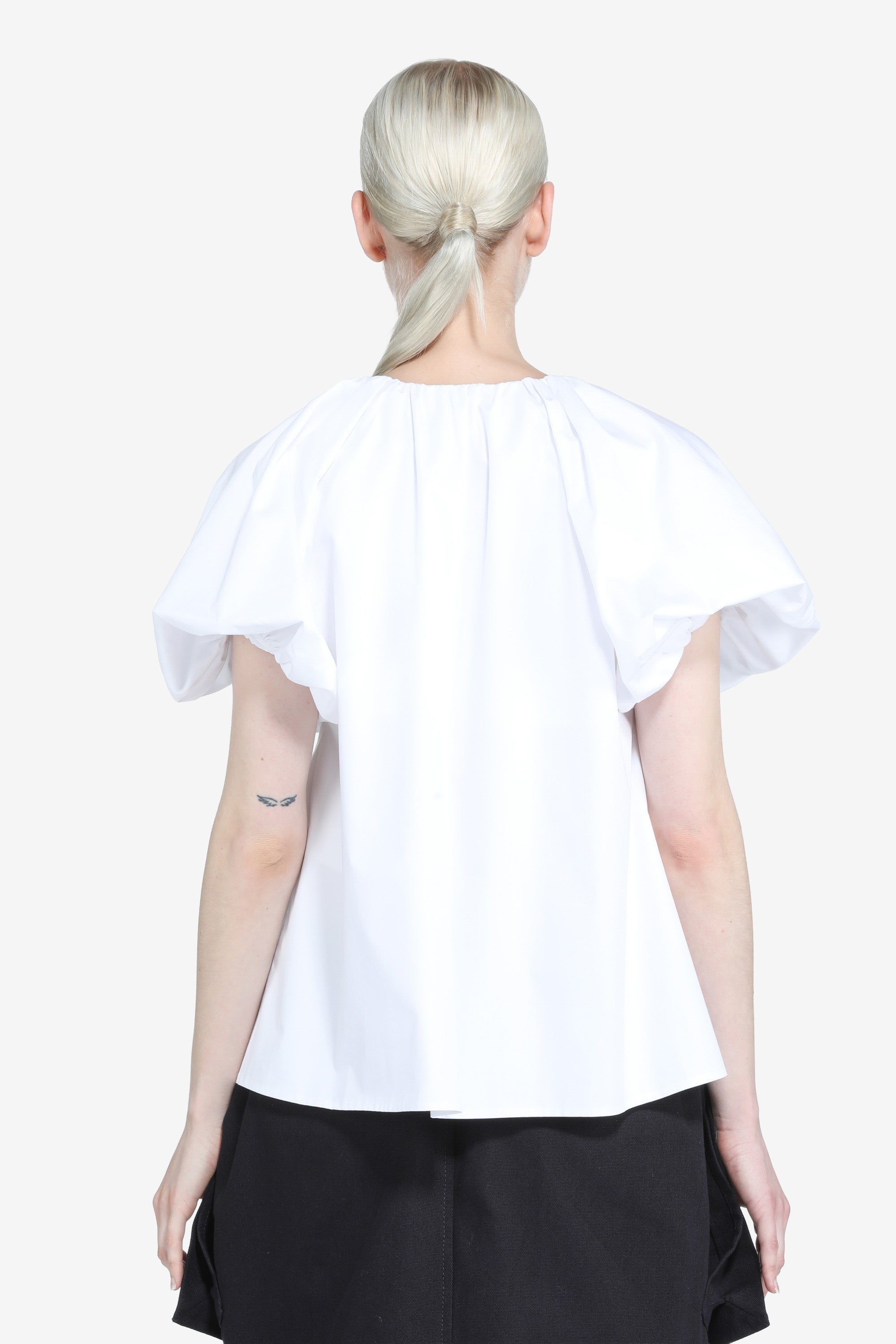 Blouse with short puff sleeves