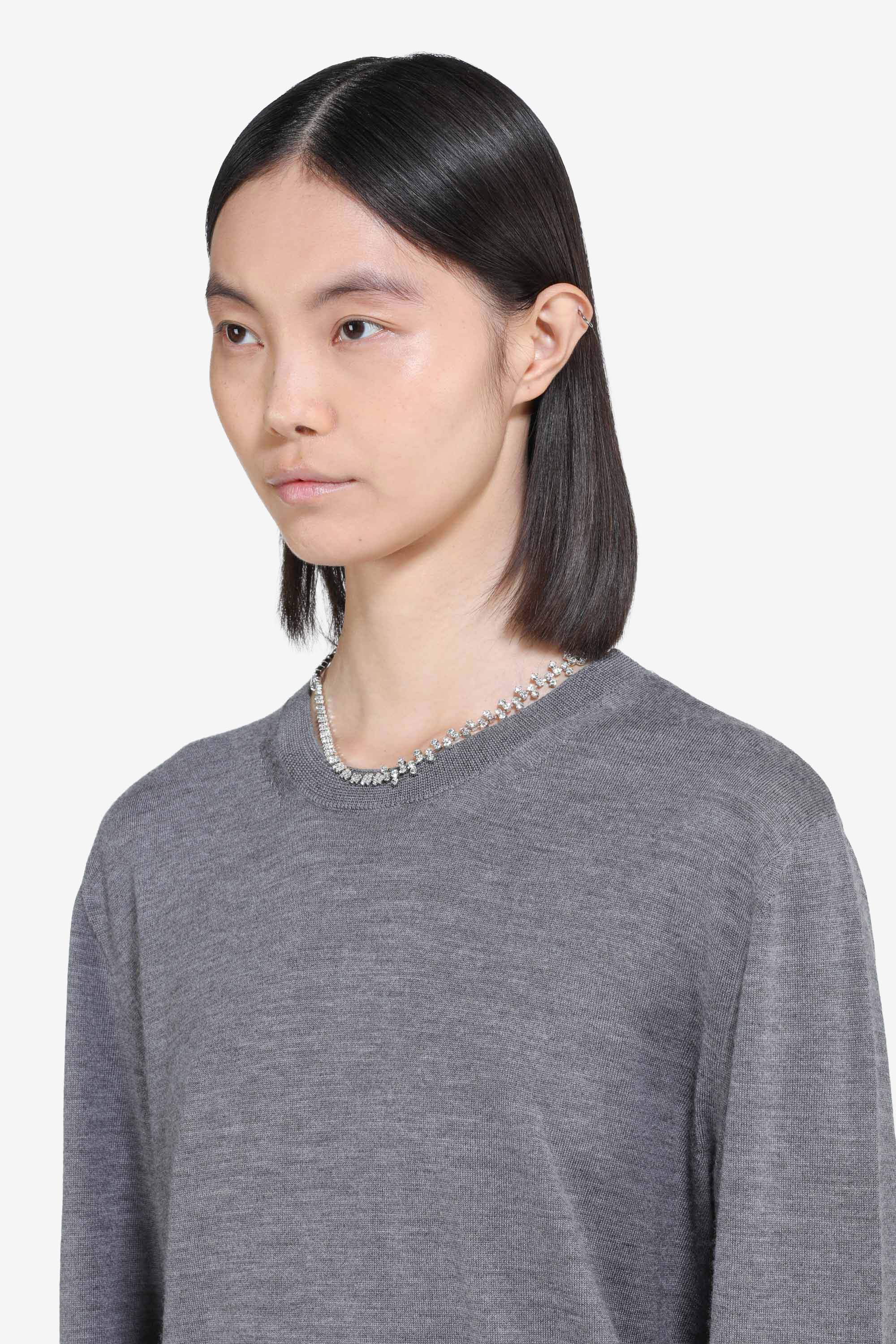 Necklace with crystals