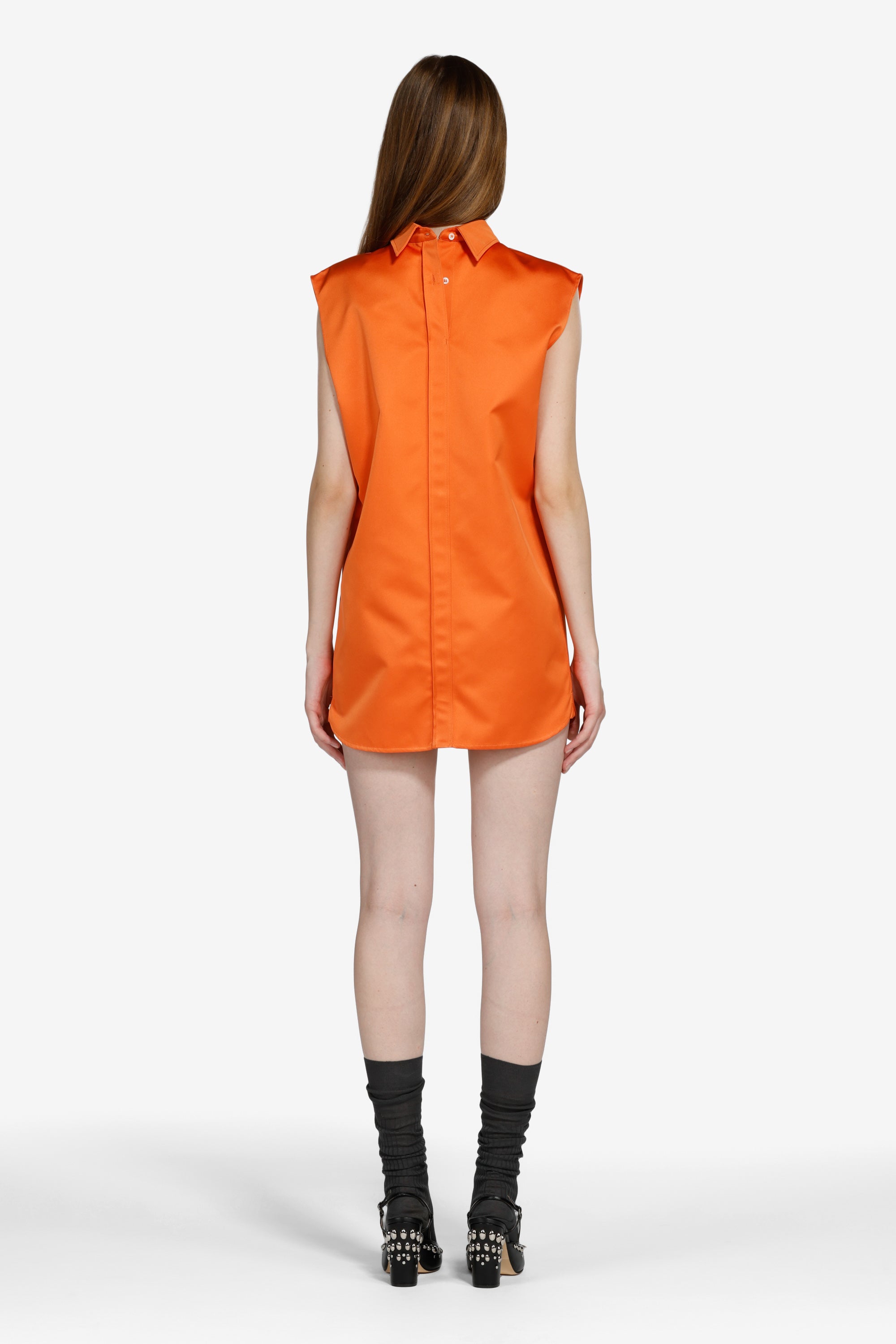 Short sleeveless dress