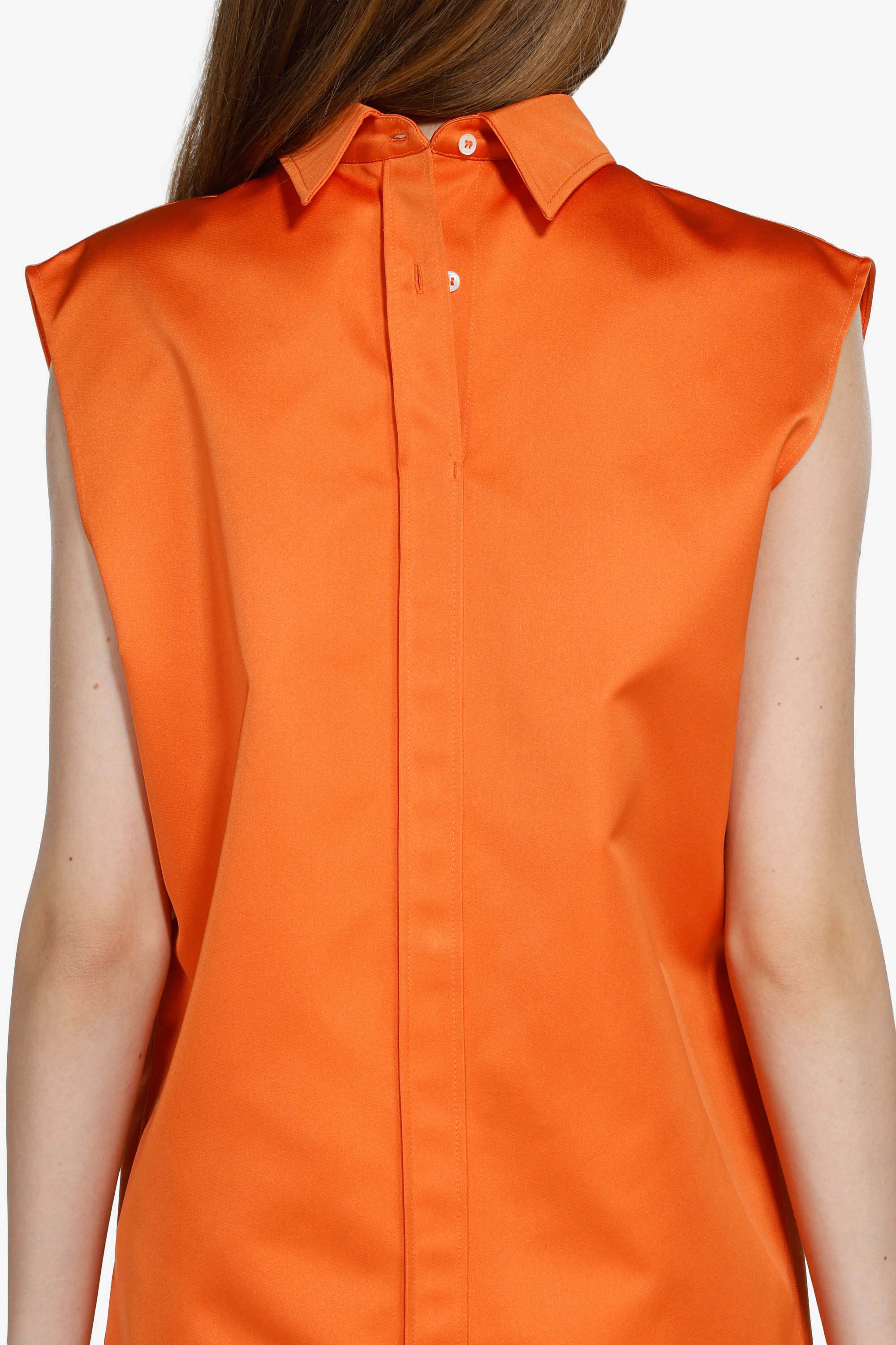 Short sleeveless dress