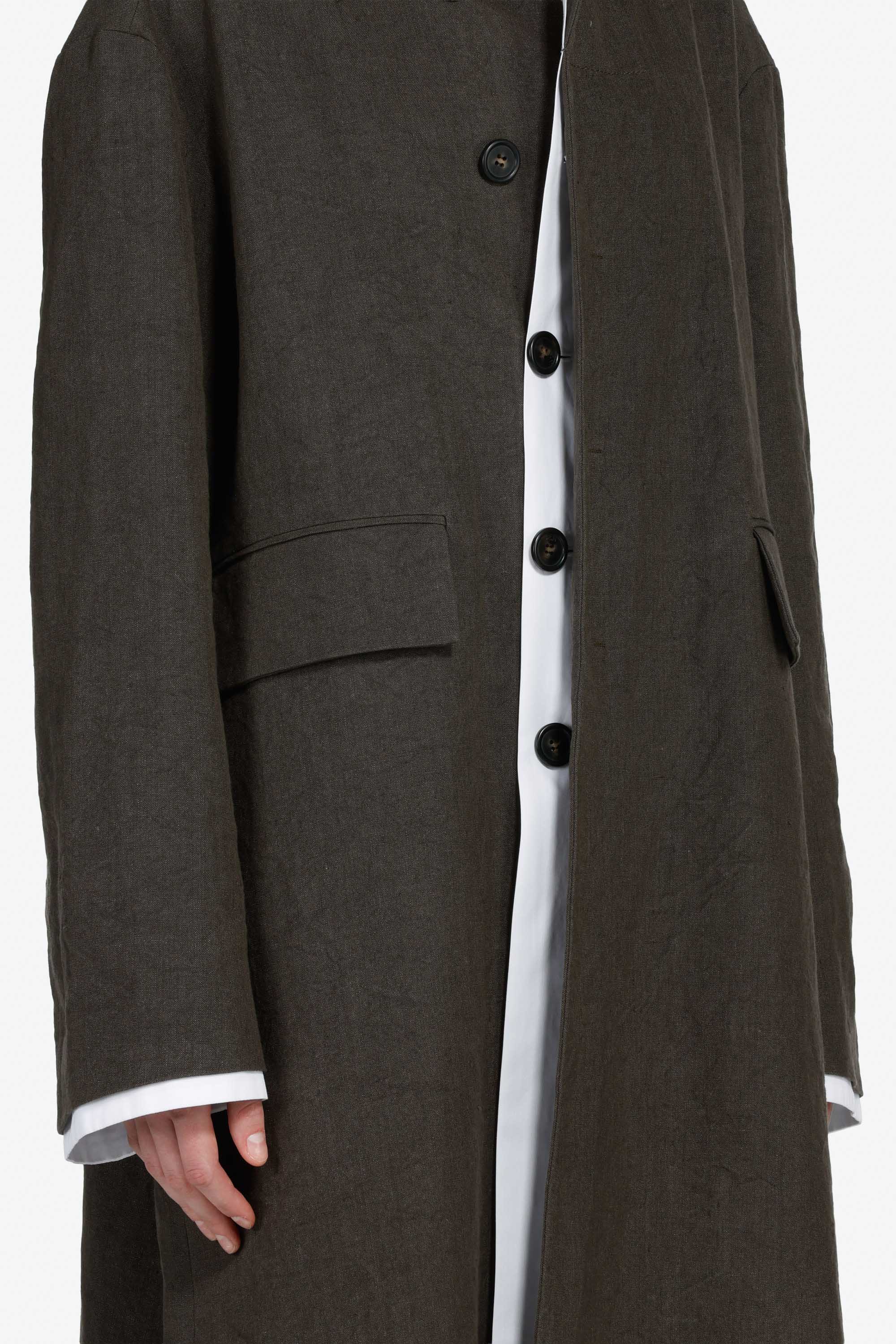 Cappotto monopetto con orlo a contrasto