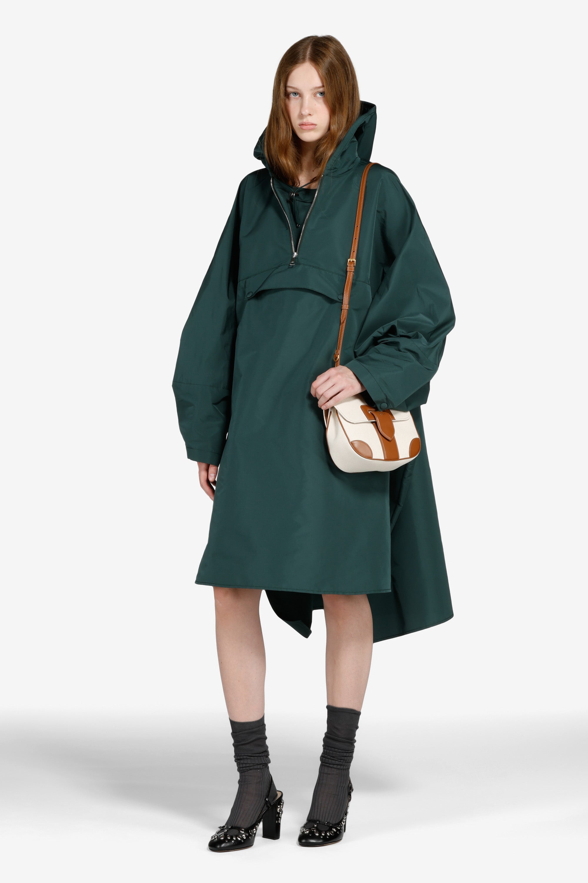 Long poncho