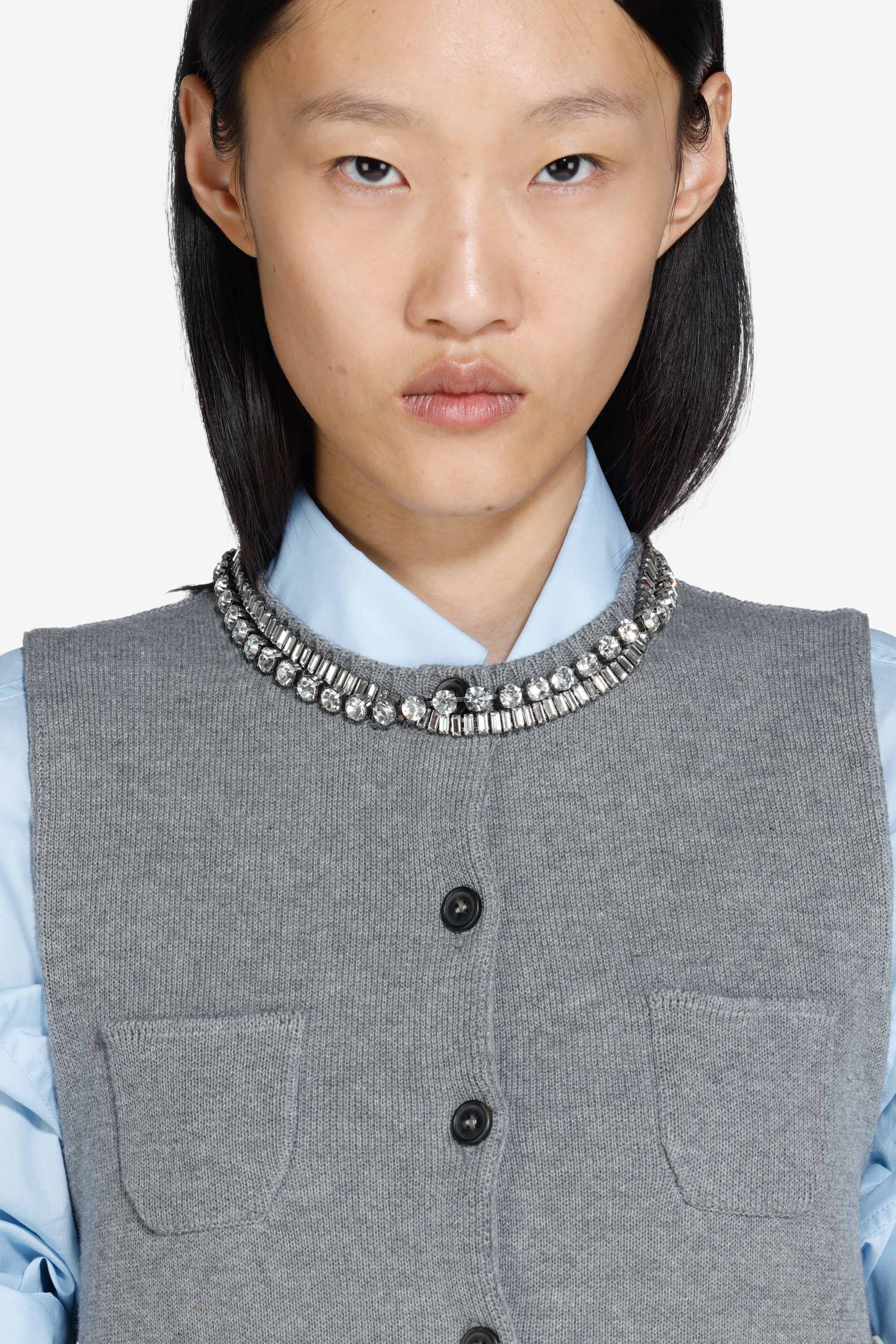 Necklace with crystals