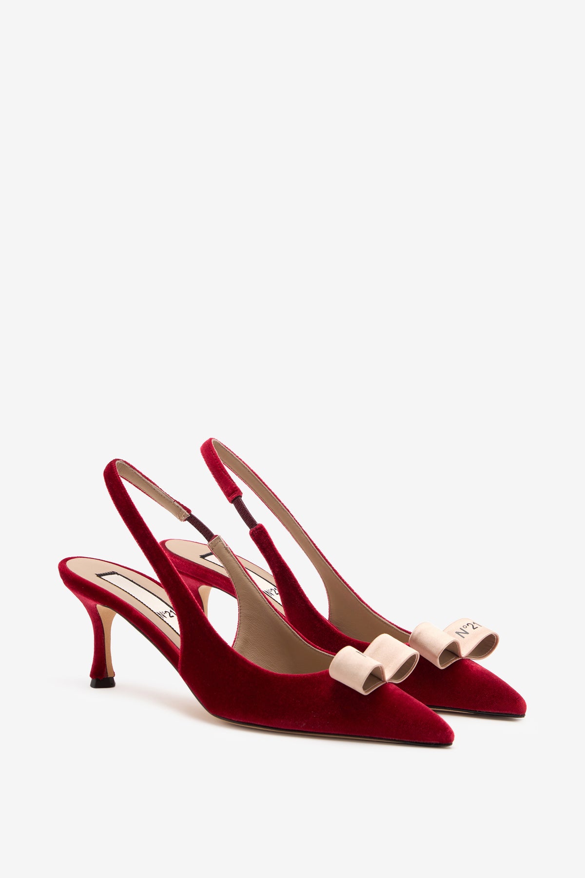 Slingback a punta in velluto e fiocco rosa