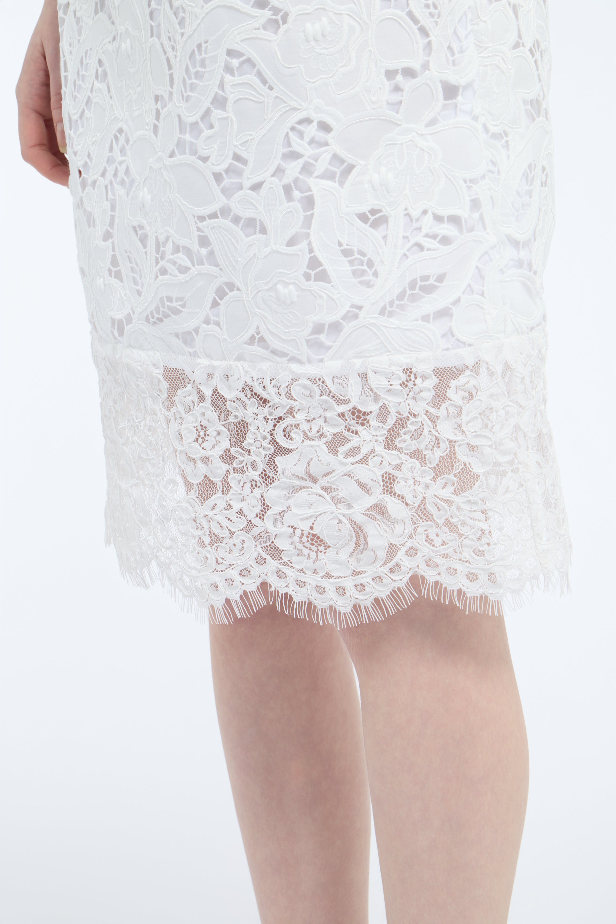 Lace skirt