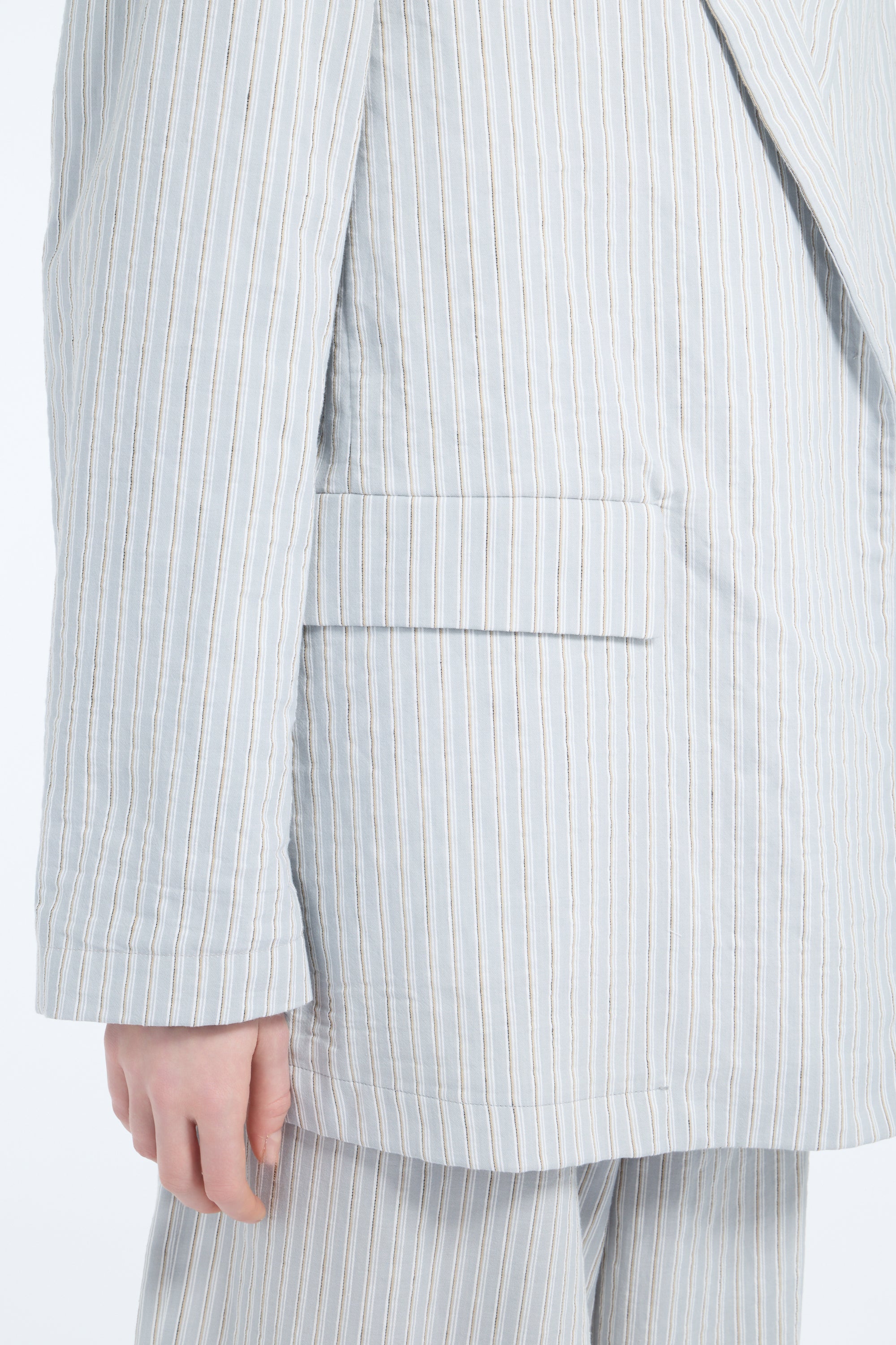 Double-breasted cotton and linen muslin jacket