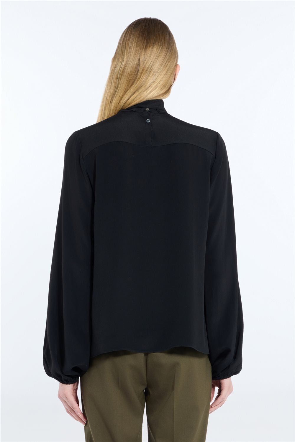 Women tops and shirts