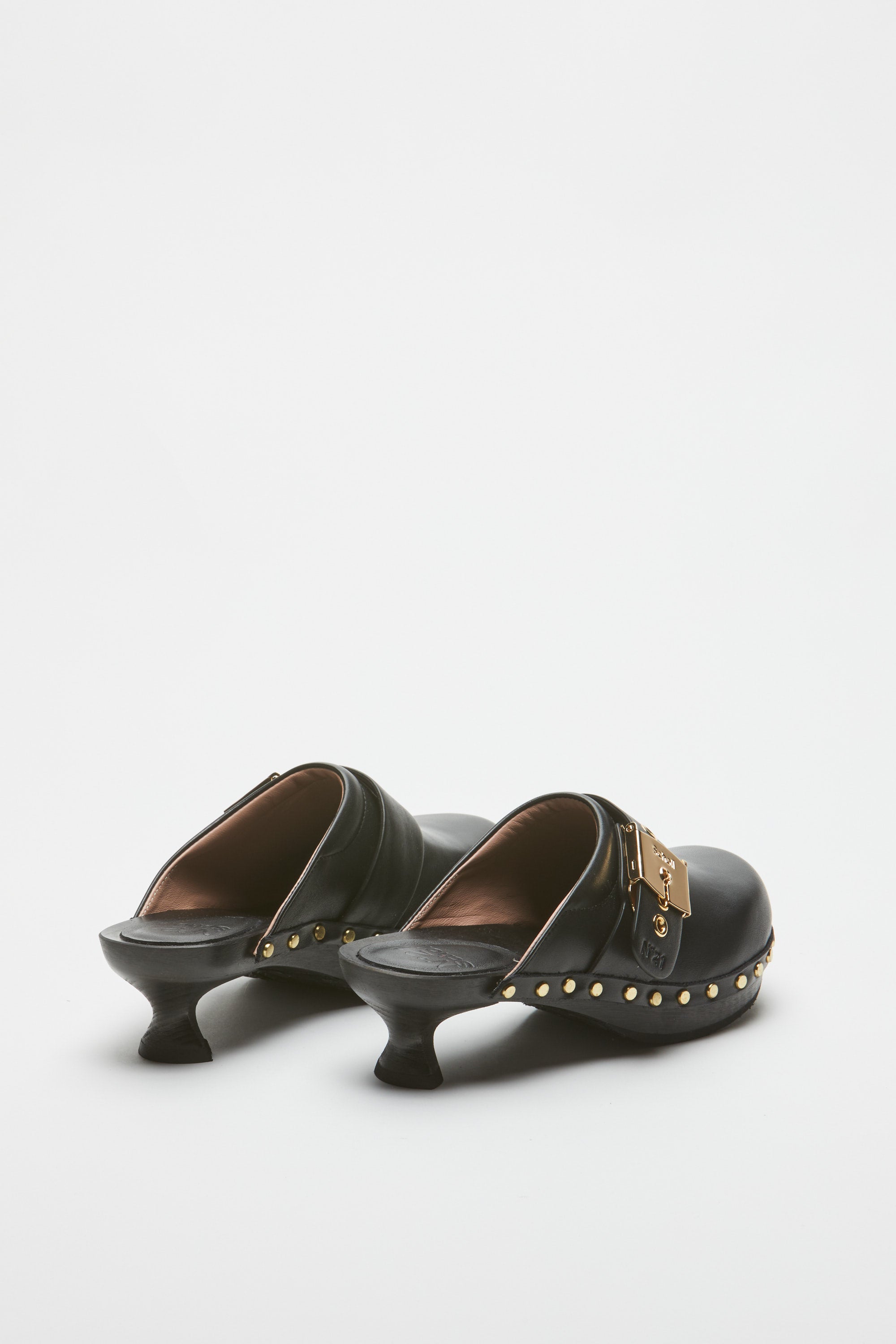 サンダル・ミュール N21 numero ventuno SANDALS WITH OVERSIZED CHAIN N21 X SCHOLL