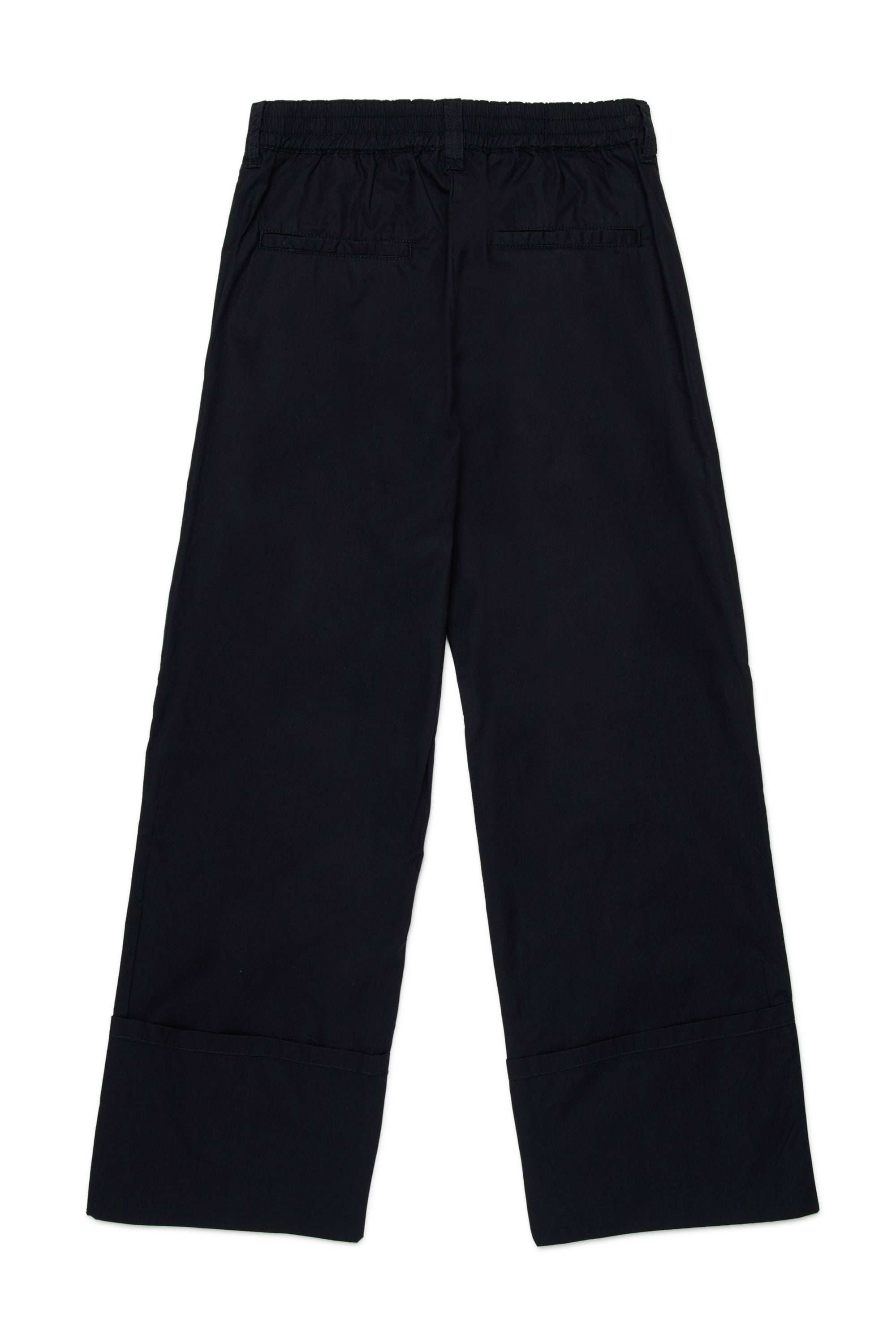 Long trousers with pleats