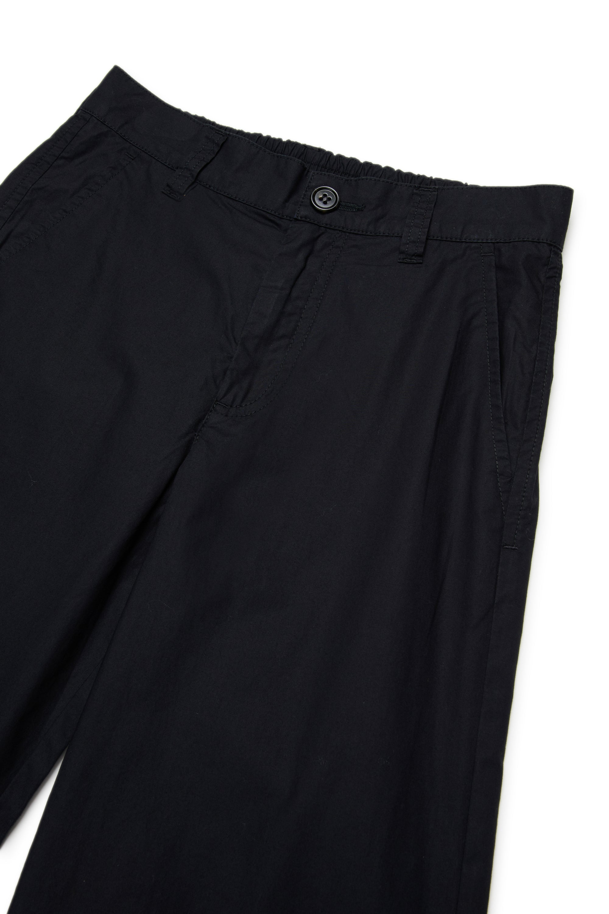 Long trousers with pleats